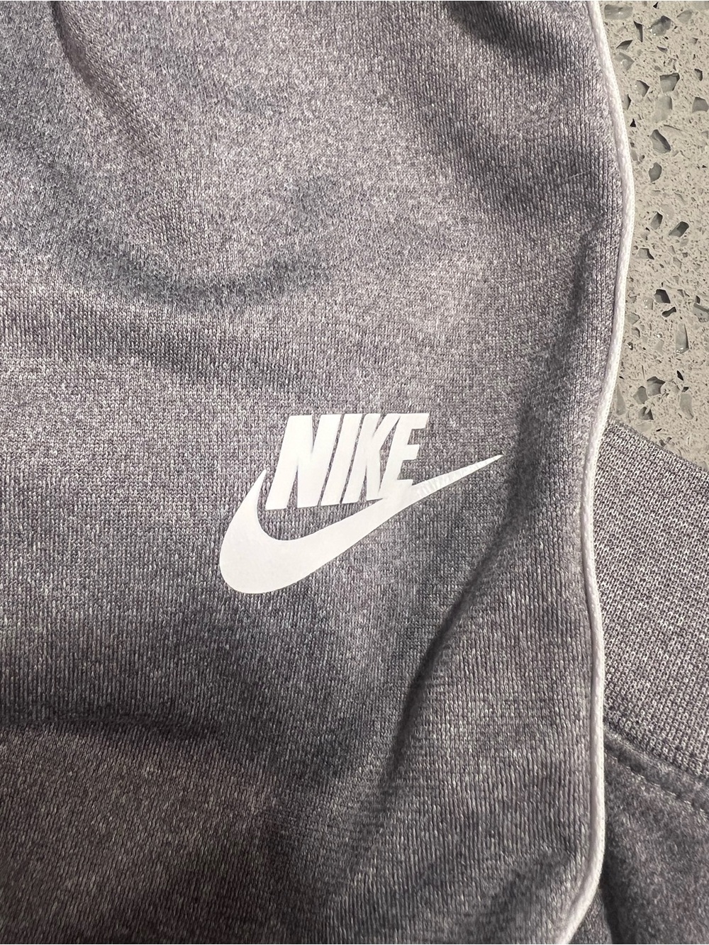 Nike Kids Gray Logo Track Jacket & Joggers Set size 5 - Picture 13 of 14